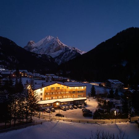 Dolomiten Hotel Irma Canazei Exterior photo
